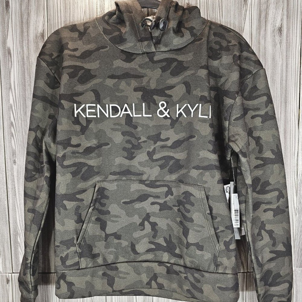 Kendall & Kylie Green Camo Pullover Hoodie Sweatshirt - Juniors Size L  NEW